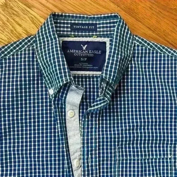 American Eagle Men's Size Small Long Sleeve, Button Down Blue Plaid Oxford Shirt - Picture 4 of 6